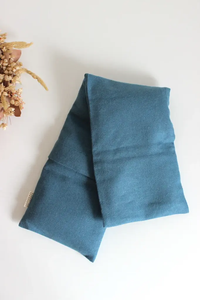 Bouillotte Cervicales en graines de lin (Bleu pétrole) - LE GANG DES FOUGERES