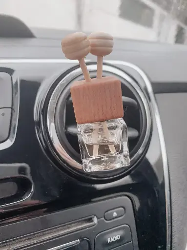 Diffuseur auto à accrocher YOKU